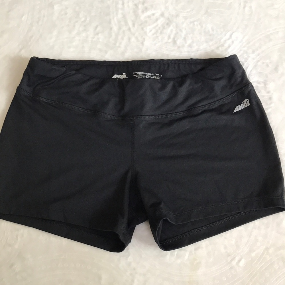 Avia short black shorts sz L EUC